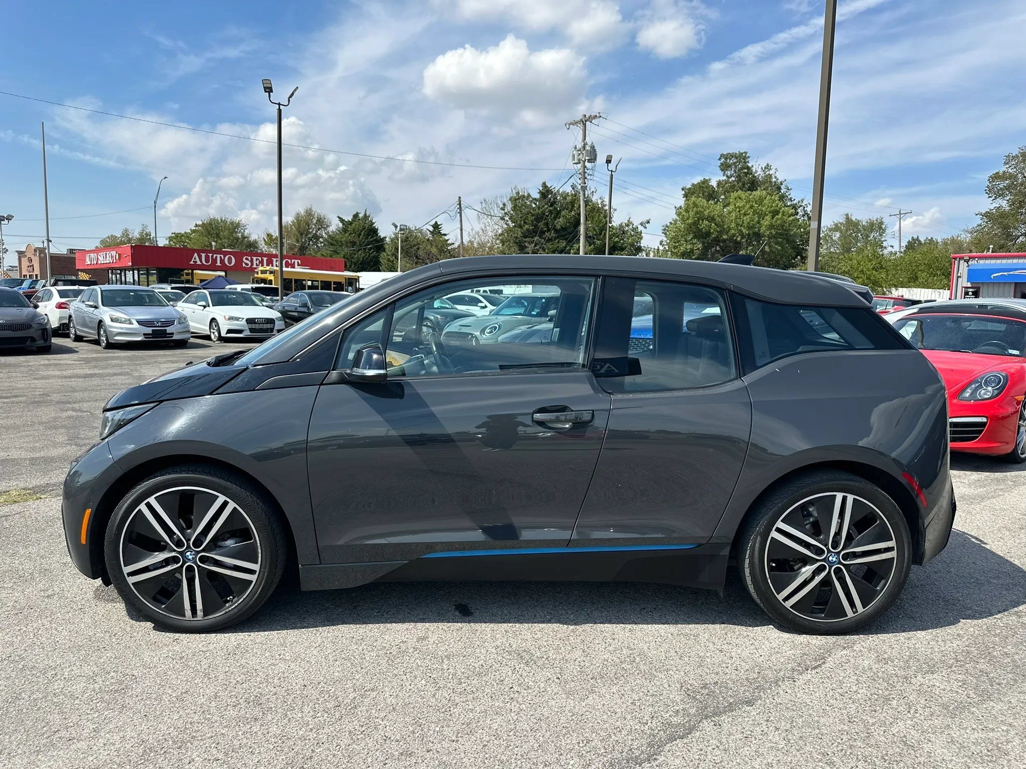 Used 2015 BMW i3 w/ Range Extender RWD image 32