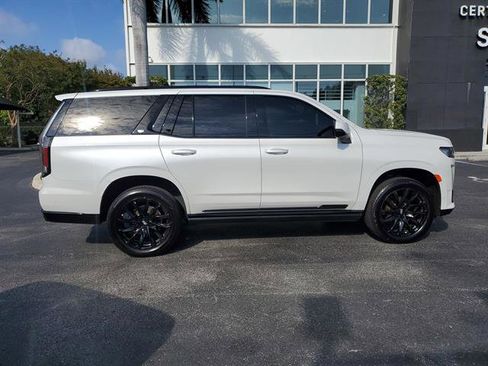 Used 2021 Cadillac Escalade Sport Platinum w/ LPO, ONYX Package image 24