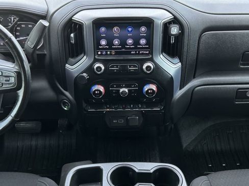 Used 2020 GMC Sierra 1500 Elevation w/ Elevation Value Package image 15