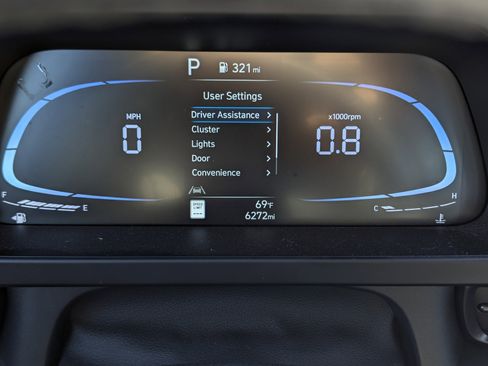 Certified 2025 Hyundai Elantra Sport image 12