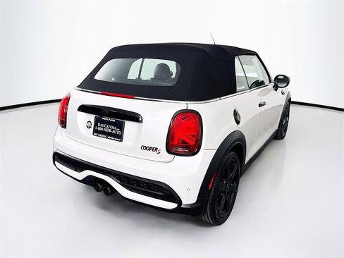 Certified 2024 MINI Cooper S image 7