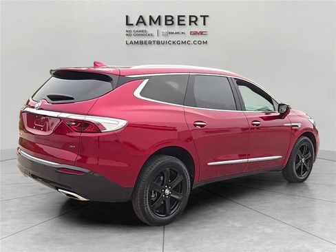 Used 2024 Buick Enclave Essence w/ Experience Buick Package AWD/4WD image 5