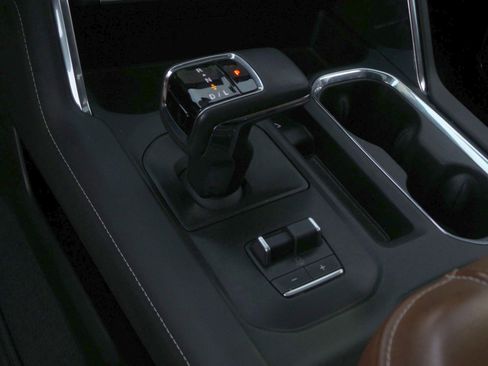 Used 2024 GMC Sierra 1500 Denali Ultimate image 34