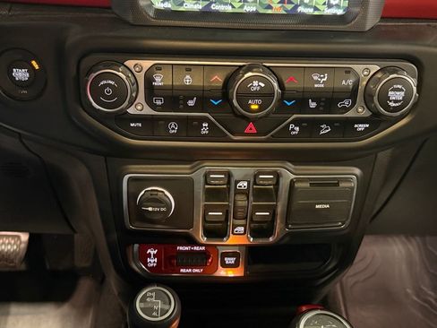 Used 2020 Jeep Wrangler Unlimited Rubicon image 23