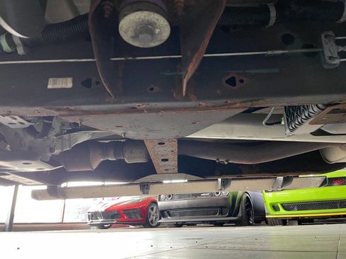 Used 2018 GMC Sierra 1500 SLT image 16