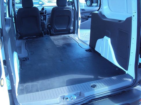 Used 2022 Ford Transit Connect XL FWD image 14