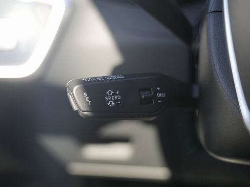 Used 2022 Audi A6 Premium Plus w/ Premium Plus Package image 56