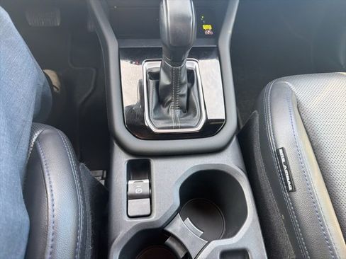 Used 2025 Subaru Forester Limited image 41