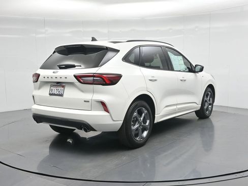 Certified 2024 Ford Escape ST-Line w/ Equipment Group 301A image 28