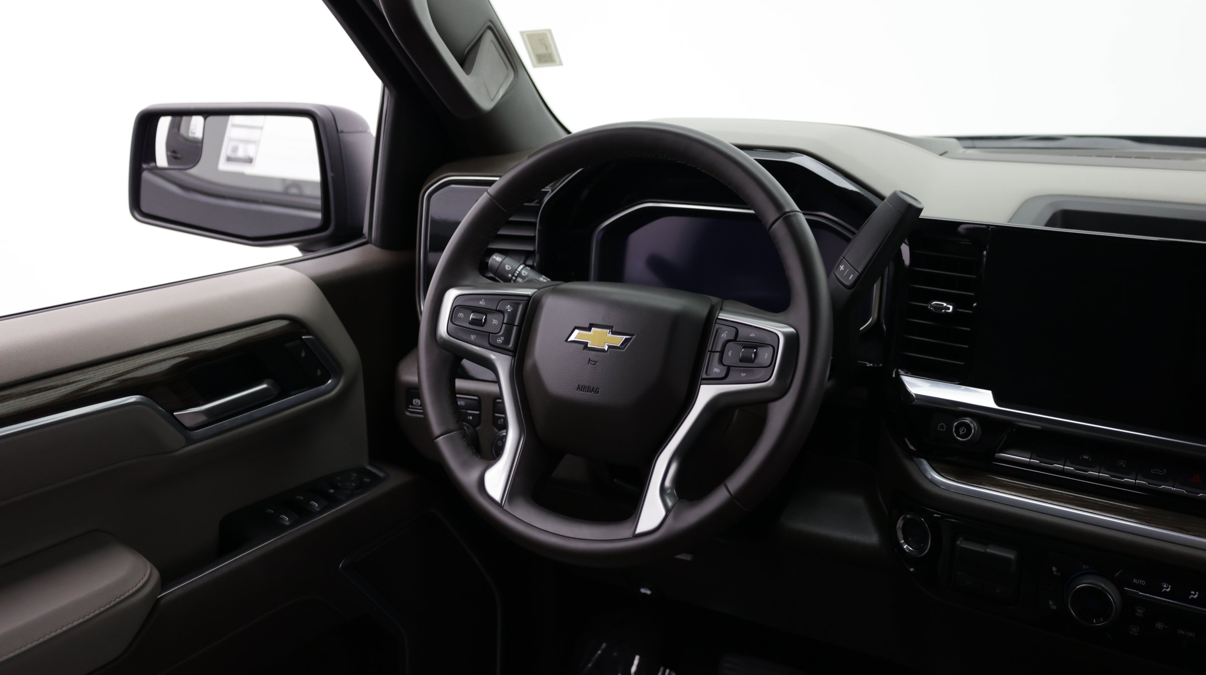 Used 2026 Chevrolet Silverado 1500 RST AWD/4WD image 30