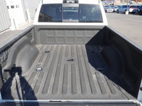 Used 2025 RAM 2500 Laramie image 9