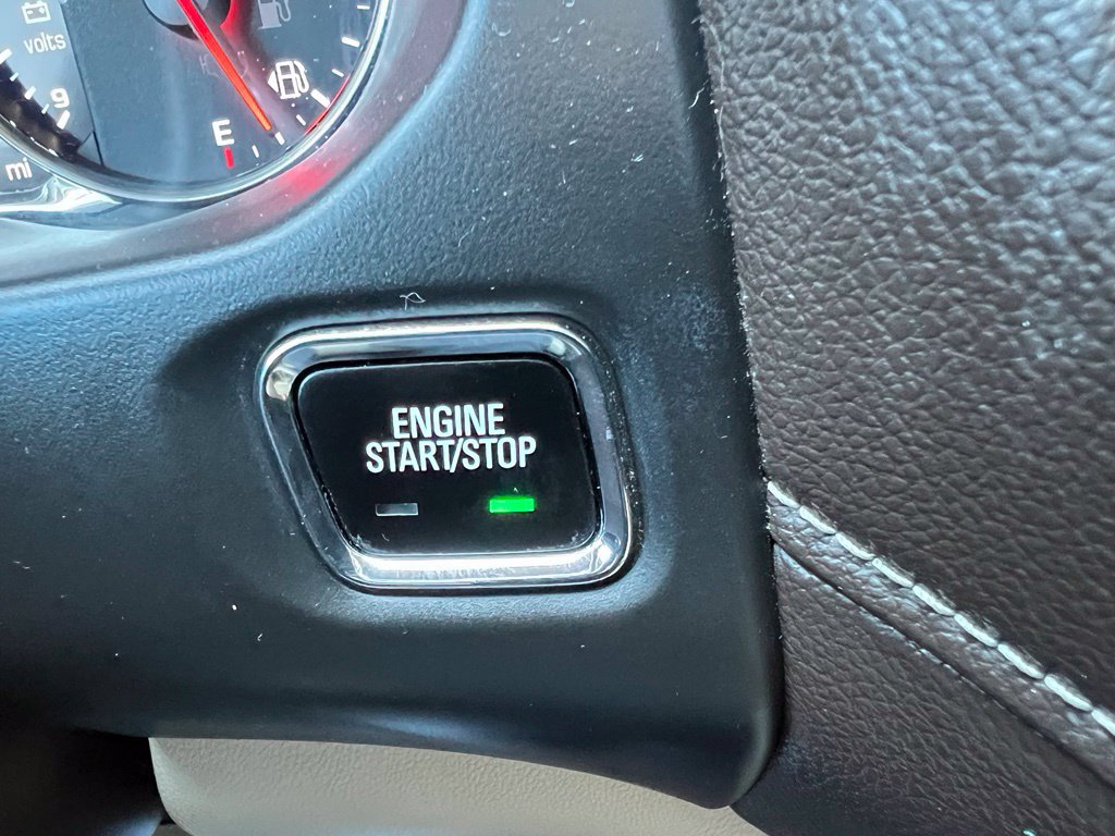 Used 2017 GMC Acadia Denali w/ Technology Package AWD/4WD image 40