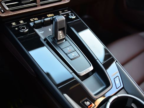 Certified 2024 Porsche 911 Carrera GTS image 26