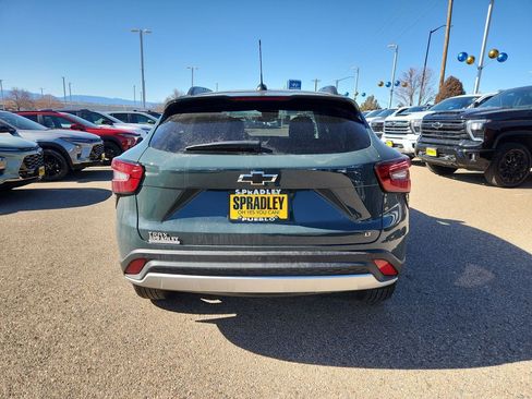 Used 2026 Chevrolet Trax LT w/ Driver Confidence Package FWD image 7