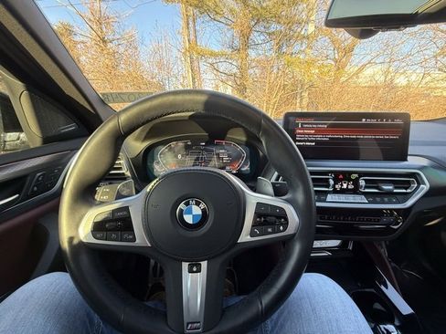 Certified 2023 BMW X4 xDrive30i w/ M Sport Package image 6