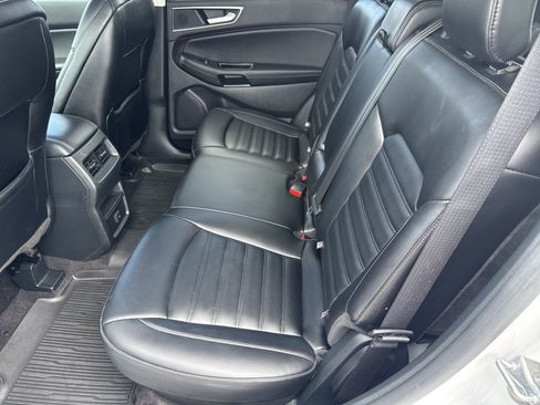 Used 2020 Ford Edge SEL FWD image 11