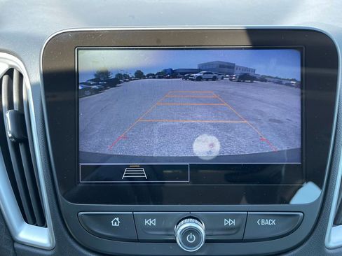Used 2022 Chevrolet Malibu RS FWD image 9