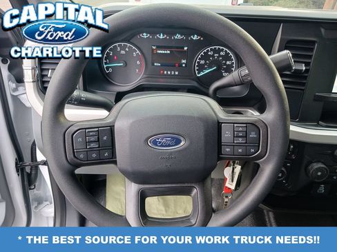New 2026 Ford F250 XL w/ XL Chrome Package AWD/4WD image 23