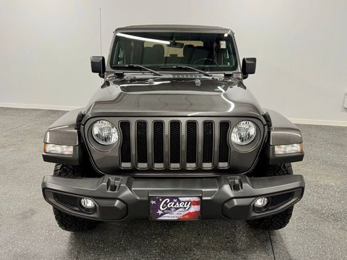 Used 2021 Jeep Wrangler Sport image 7
