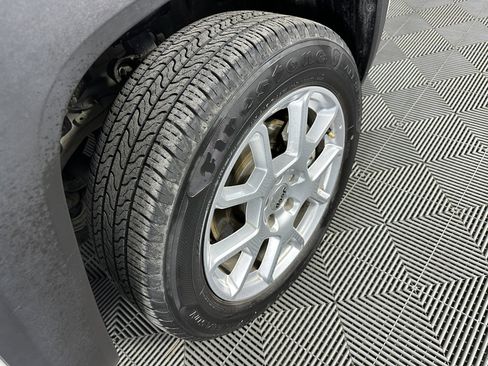 Used 2023 Jeep Renegade Latitude image 20