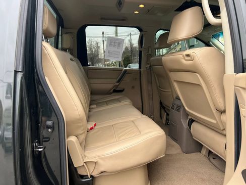 Used 2008 Nissan Titan LE w/ Tow Pkg image 27