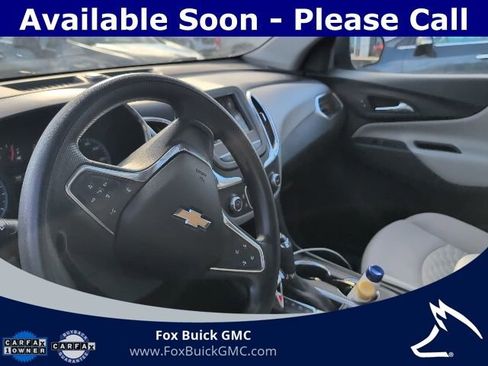 Used 2019 Chevrolet Equinox LS image 10