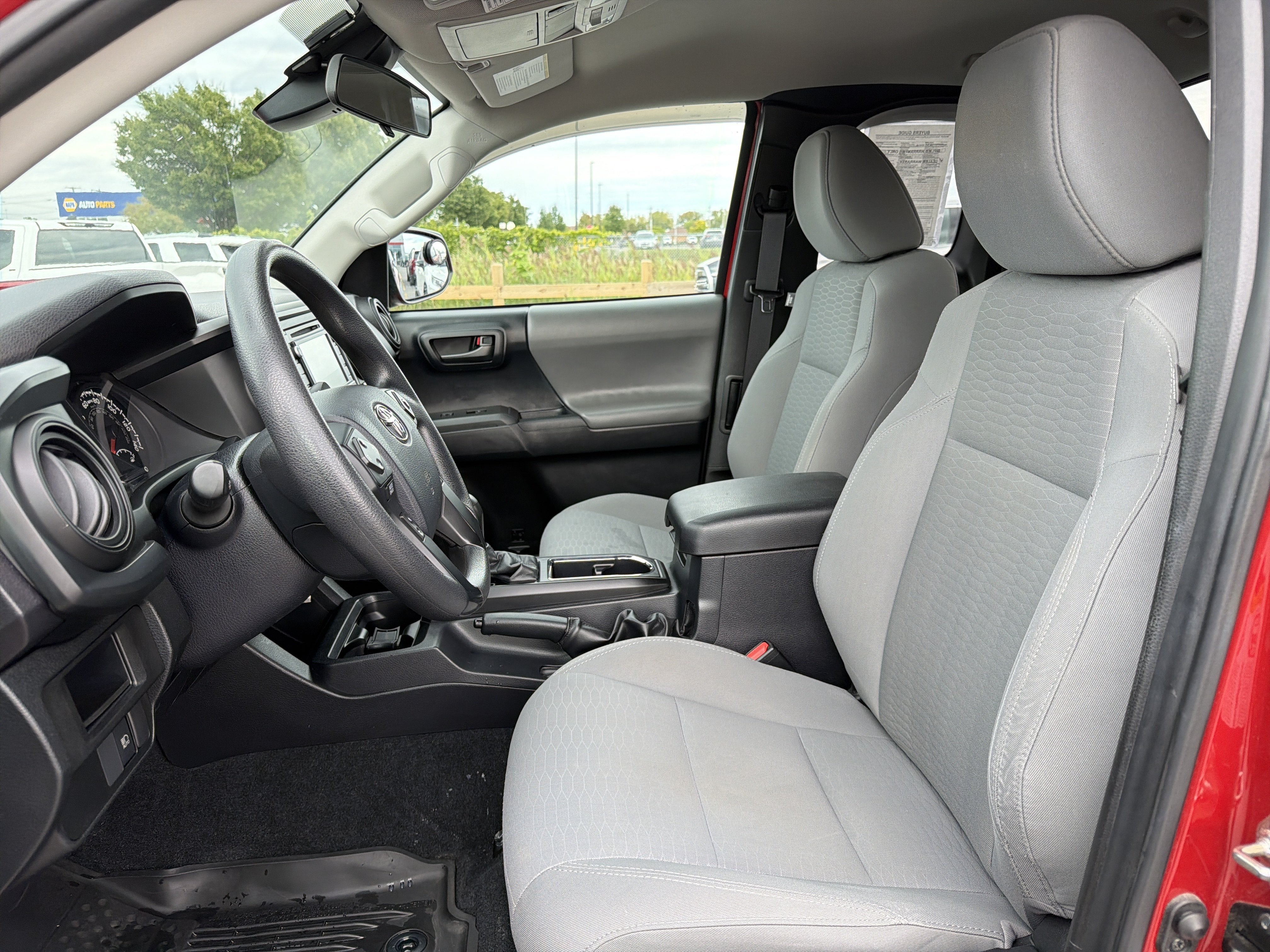 Certified 2019 Toyota Tacoma SR w/ SX Package AWD/4WD image 10