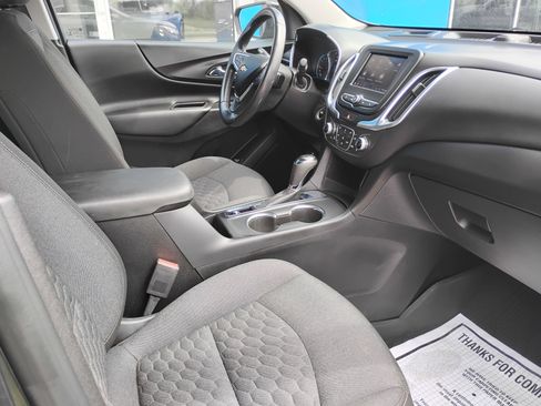 Used 2021 Chevrolet Equinox LT FWD image 12