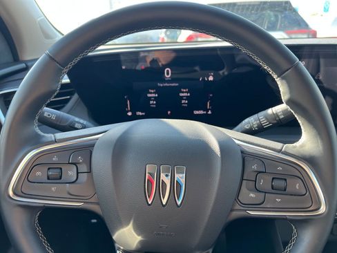 Used 2025 Buick Encore GX Preferred image 25