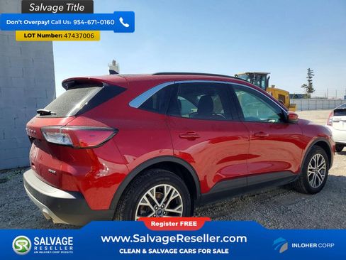 Used 2022 Ford Escape SEL w/ Technology Package AWD/4WD image 4
