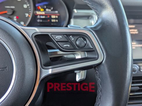 Used 2021 Porsche Macan w/ Premium Package Plus AWD/4WD image 19