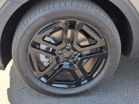 Used 2025 Kia Telluride EX AWD/4WD image 11