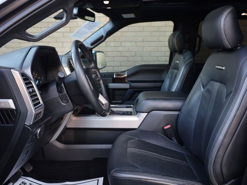 Used 2015 Ford F150 Platinum w/ Equipment Group 701A Luxury AWD/4WD image 18