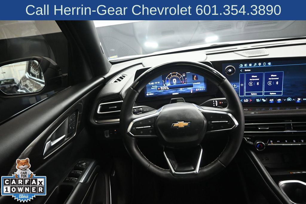 Used 2026 Chevrolet Traverse High Country FWD image 29