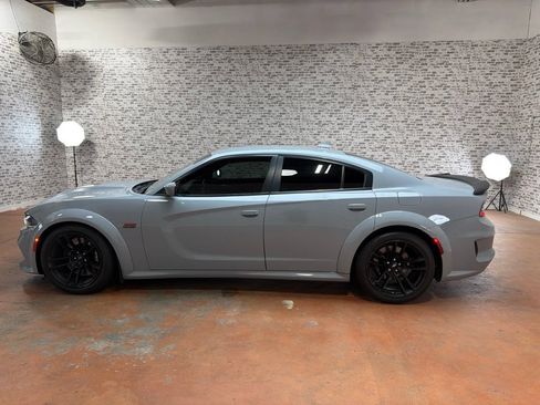 Used 2022 Dodge Charger Scat Pack RWD image 4