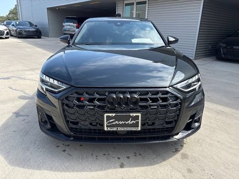 Used 2023 Audi S8 AWD/4WD image 2