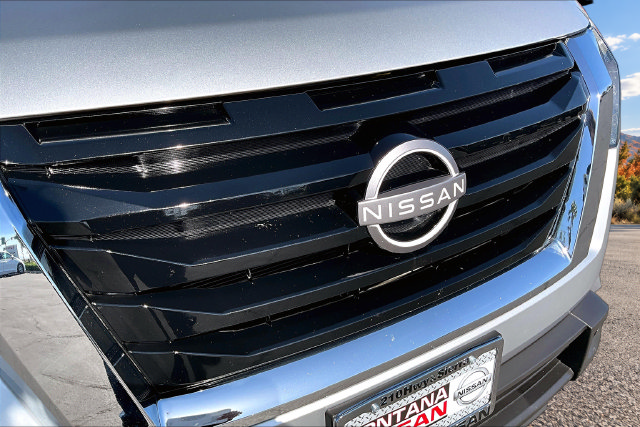 Certified 2024 Nissan Pathfinder SV FWD image 30