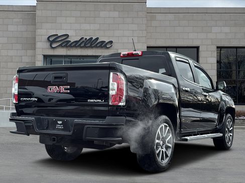Used 2019 GMC Canyon Denali image 3