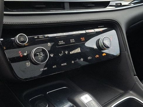 Certified 2023 INFINITI QX60 Autograph image 15