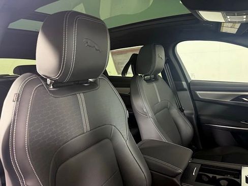 New 2026 Jaguar F-PACE R-Dynamic S image 36