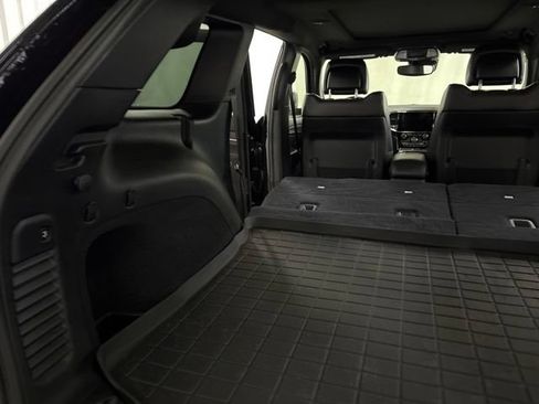 Used 2020 Jeep Grand Cherokee High Altitude AWD/4WD image 15