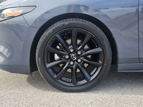 Used 2024 MAZDA MAZDA3 s image 8