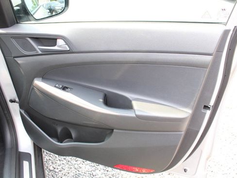Used 2016 Hyundai Tucson Limited w/ Option Group 03 AWD/4WD image 24