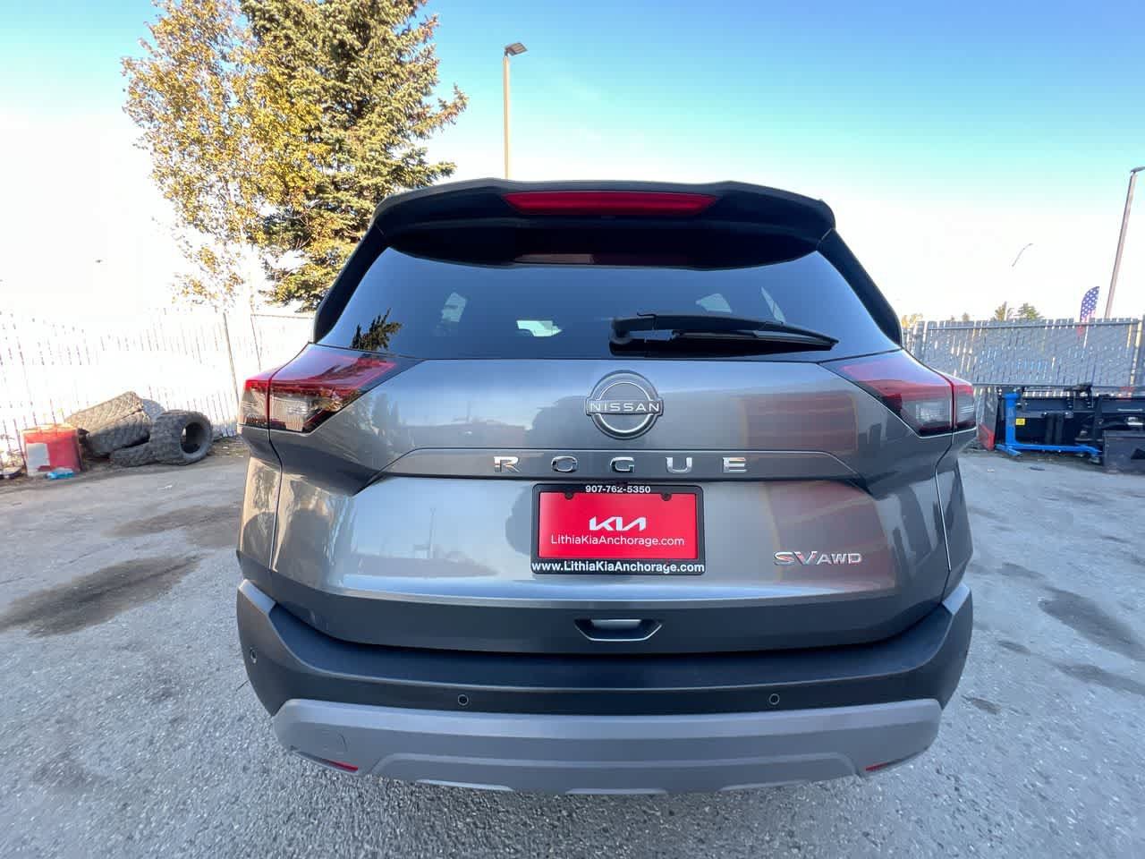 Used 2023 Nissan Rogue SV AWD/4WD image 27