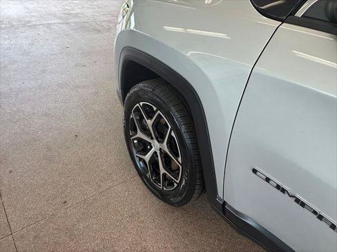 Certified 2024 Jeep Compass Limited AWD/4WD image 13