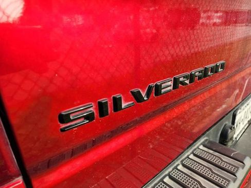 Used 2023 Chevrolet Silverado 1500 RST w/ Z71 Off-Road Package AWD/4WD image 7
