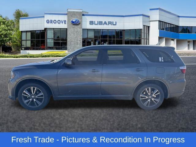 Used 2013 Dodge Durango SXT w/ Rallye Appearance Group AWD/4WD image 2