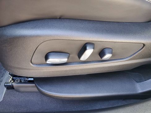 Certified 2025 Cadillac XT5 Premium Luxury w/ LPO, Floor Liner Package image 22