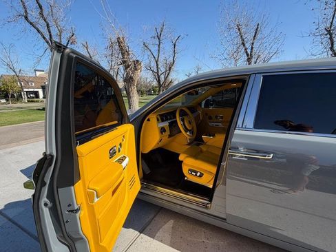 Used 2018 Rolls-Royce Phantom Sedan image 11