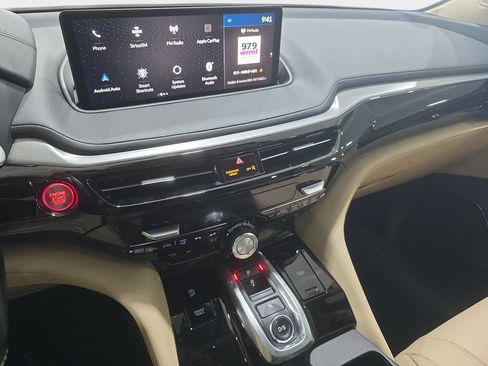 Used 2023 Acura MDX SH-AWD image 21